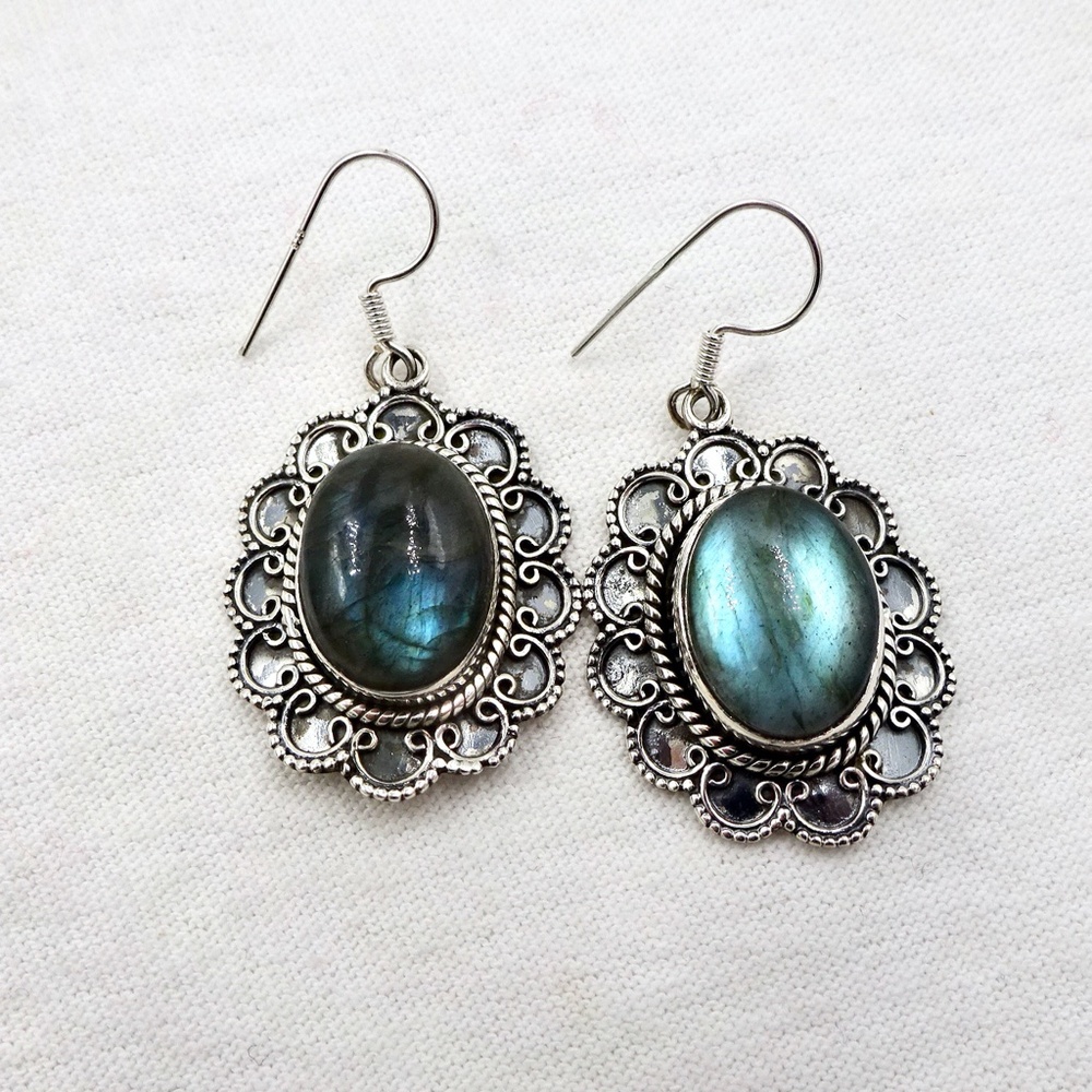 PTI Sterling Silver Labradorite Dangle Earrings - Picture 3 of 11